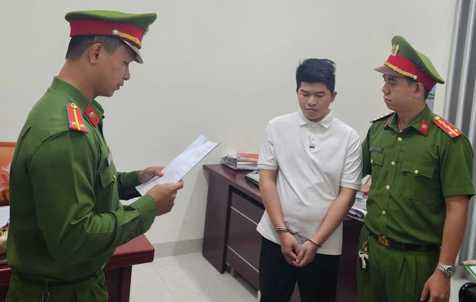 Mất tiền vì mua chim cảnh trên mạng, nhiều người sập bẫy lừa đảo từ Facebook ảo- Ảnh 1.