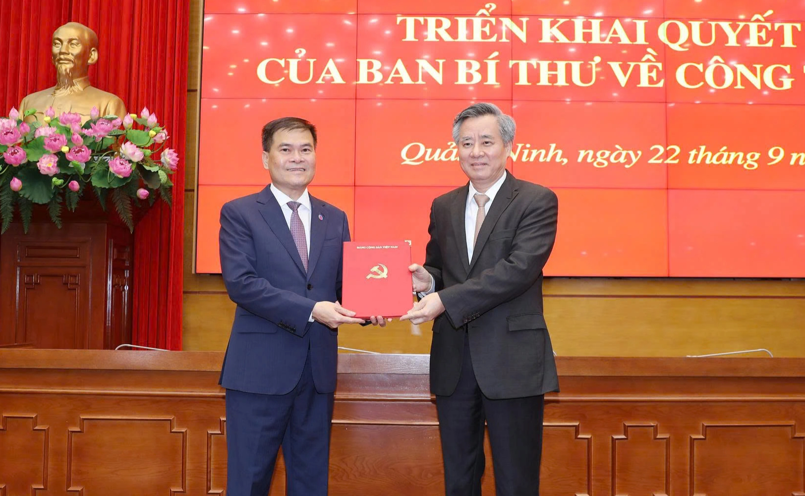 Ông Bùi Văn Khắng làm Chủ tịch tỉnh Quảng Ninh- Ảnh 1.