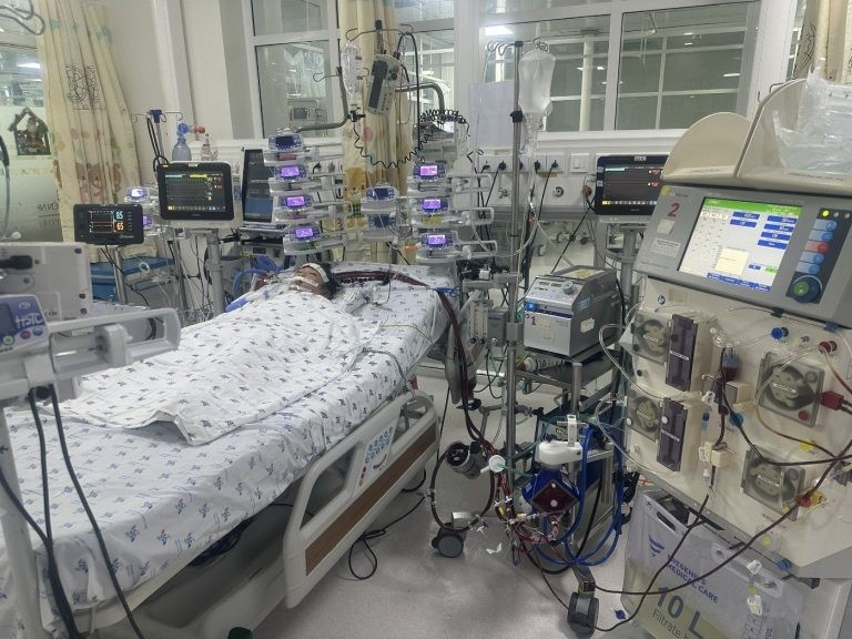 Cảnh báo thời tiết thất thường sẽ 'kích hoạt' viêm cơ tim tối cấp ở trẻ- Ảnh 1.