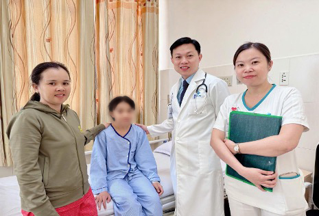 Hoàn Mỹ Cửu Long: Cứu trái tim bé gái 14 tuổi bằng phương pháp ít xâm lấn- Ảnh 1.