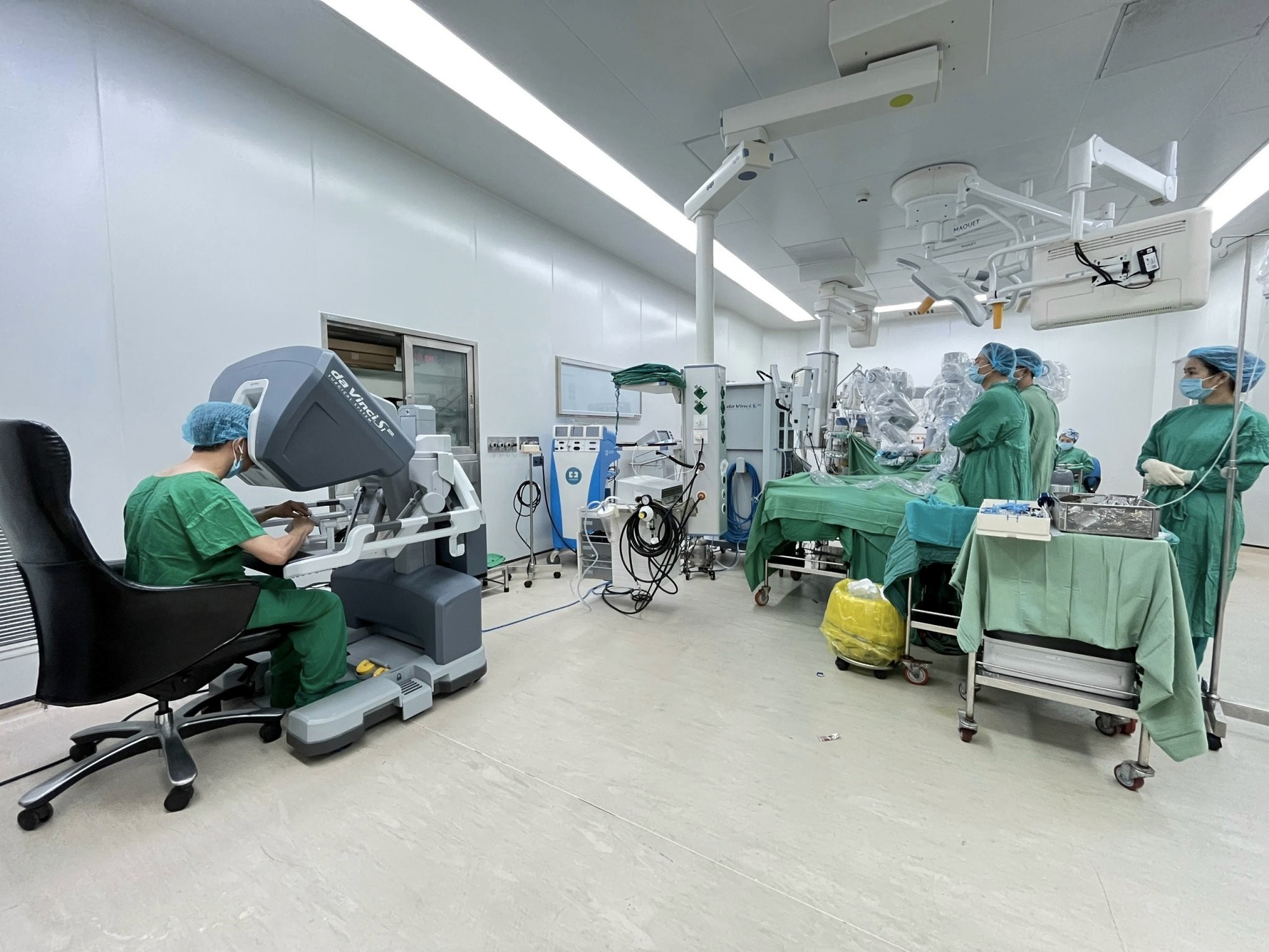 Không ho, không đau ngực, đi khám sức khỏe định kỳ phát hiện ung thư phổi- Ảnh 1.