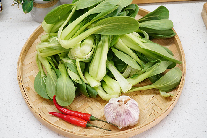 Loại rau giá rẻ giàu canxi hơn cả sữa, nên ăn thường xuyên- Ảnh 1.