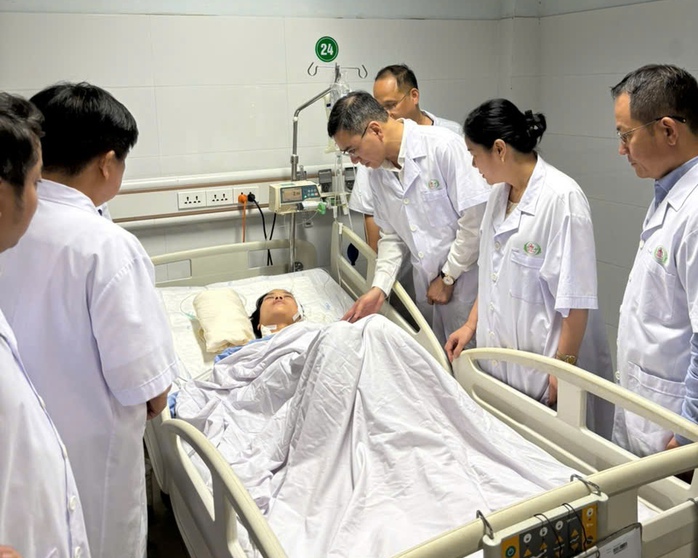 Vụ tấn công tại Bệnh viện Sản Nhi Nghệ An: Bộ trưởng Bộ Y tế nói gì? - Ảnh 1.