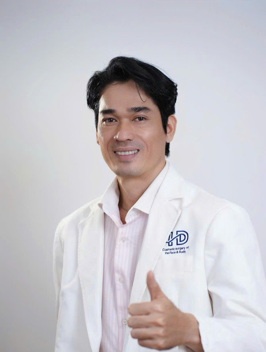 Bác sĩ Huỳnh Tấn Đạt