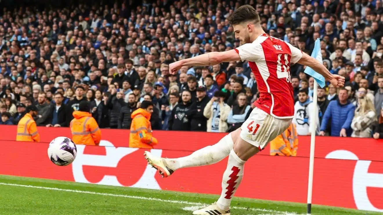 Làm thế nào Declan Rice trở thành chuyên gia đá phạt số một Ngoại hạng Anh?- Ảnh 1.