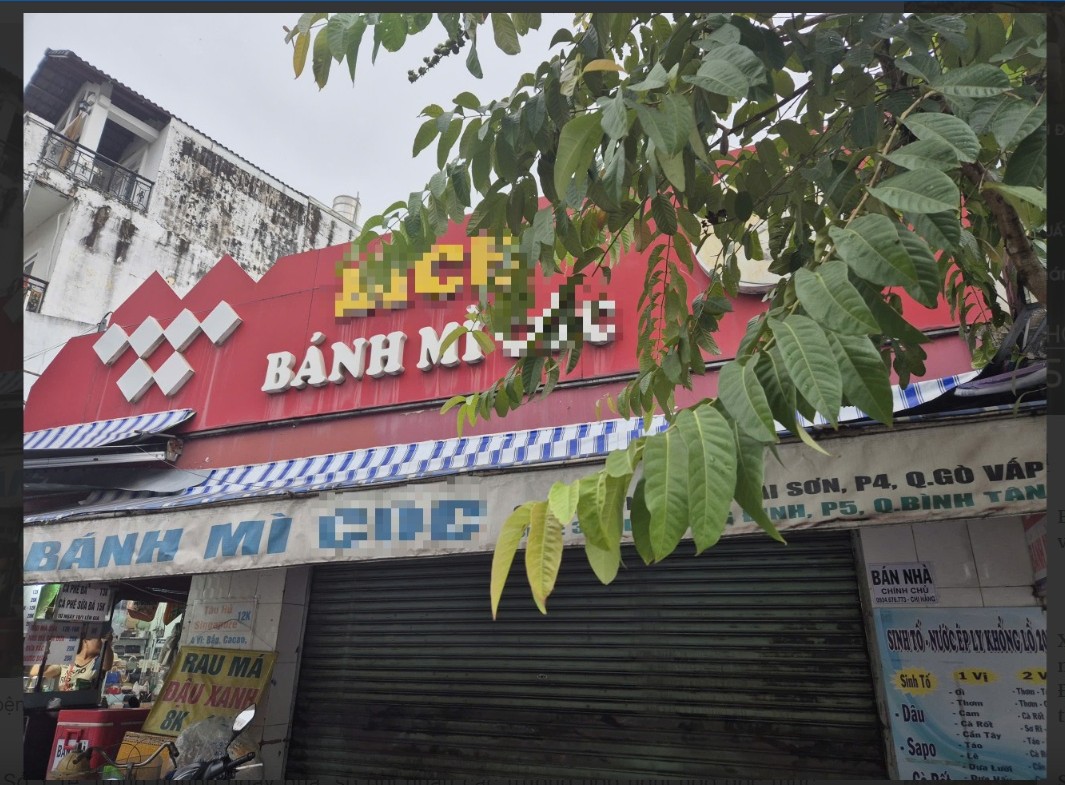 Sở An toàn thực phẩm TP HCM nói gì về vụ nghi ngộ độc sau khi ăn bánh mì vừa xảy ra?- Ảnh 1.