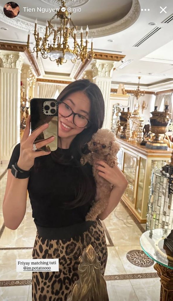 Cuộc sống vợ chồng son của con gái tỷ phú Johnathan Hạnh Nguyễn và chồng gốc Dubai- Ảnh 1.