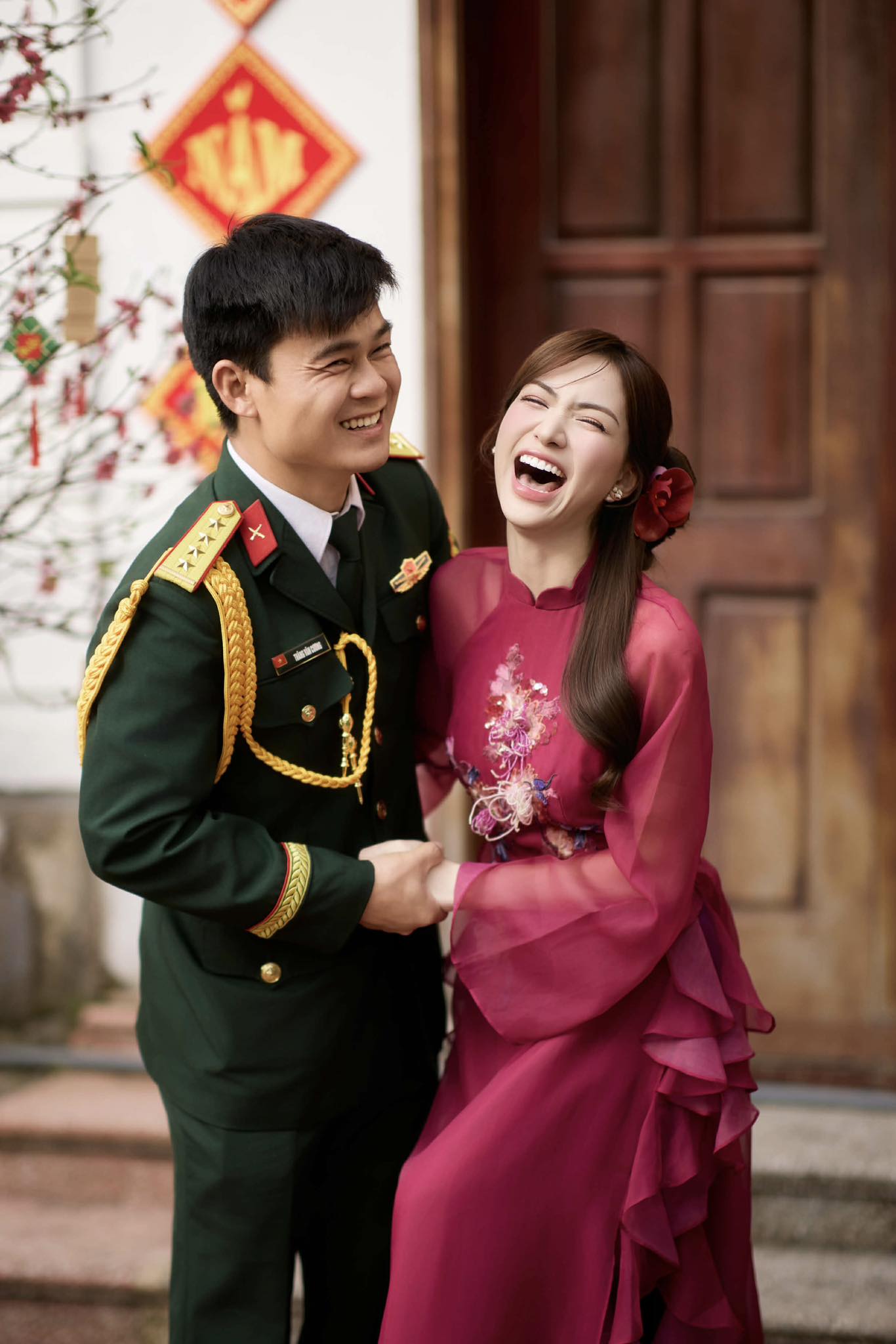 Chồng Đại uý của Hoà Minzy gặp rắc rối