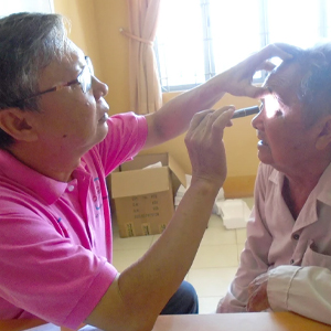 Thạc Sĩ Bác Sĩ Nguyễn Phú Thiện - Bệnh viện Mắt Tp.Hồ Chí Minh.