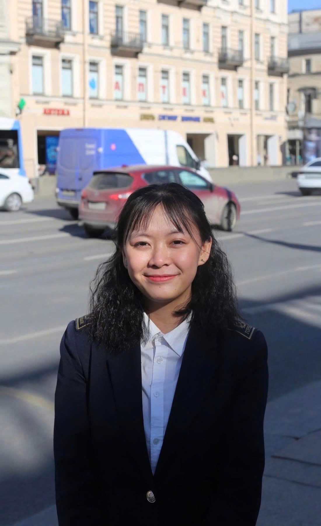 Cô gái Việt 27 tuổi làm giảng viên tại ĐH kỹ thuật lâu đời nhất nước Nga: "Không làm được thì vừa khóc, vừa thức đêm mà làm"