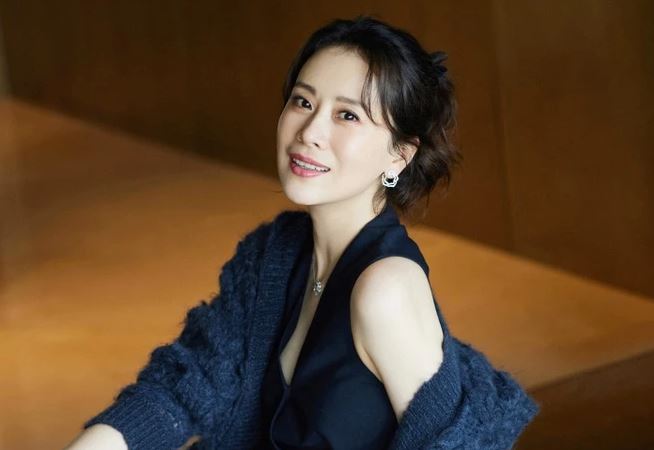 Con trai định mua món đồ gần 1 triệu đồng, nữ diễn viên nổi tiếng lập tức dạy dỗ cực khéo, khiến con hết hoang phí!