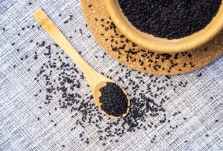 Những người không nên dùng hạt vừng đen