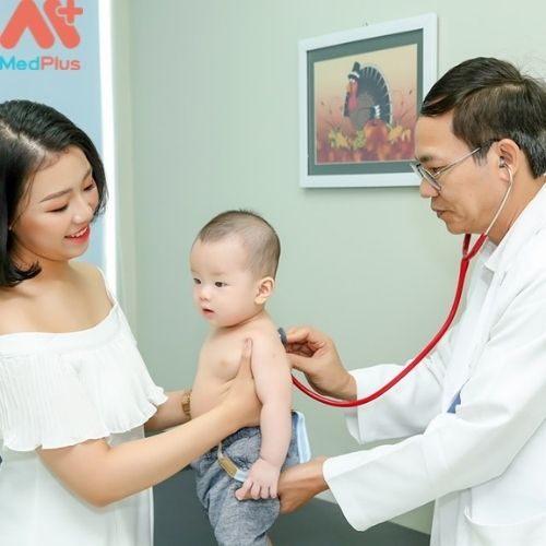 Thạc Sĩ Bác Sĩ Cù Tấn Ngoạn - Chuyên gia nhi khoa uy tín tại TP.HCM.