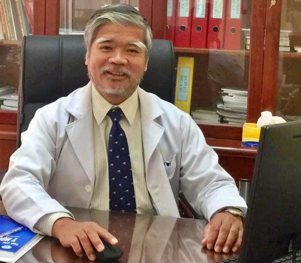 Bác sĩ Lương Trường Sơn - Chuyên gia y học cổ truyền, y tế công cộng & bệnh truyền nhiễm uy tín.