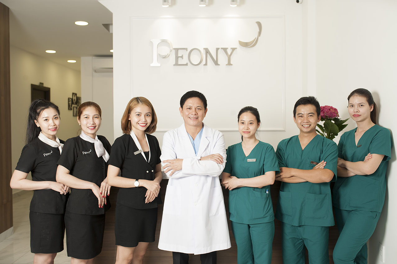 Bác Sĩ Nguyễn Thanh Tuấn - Trưởng Khoa Phẫu Thuật Thẩm Mỹ – Bệnh viện Đa Khoa An Sinh và Giám đốc Chuyên môn PEONY Cosmetic Surgery.
