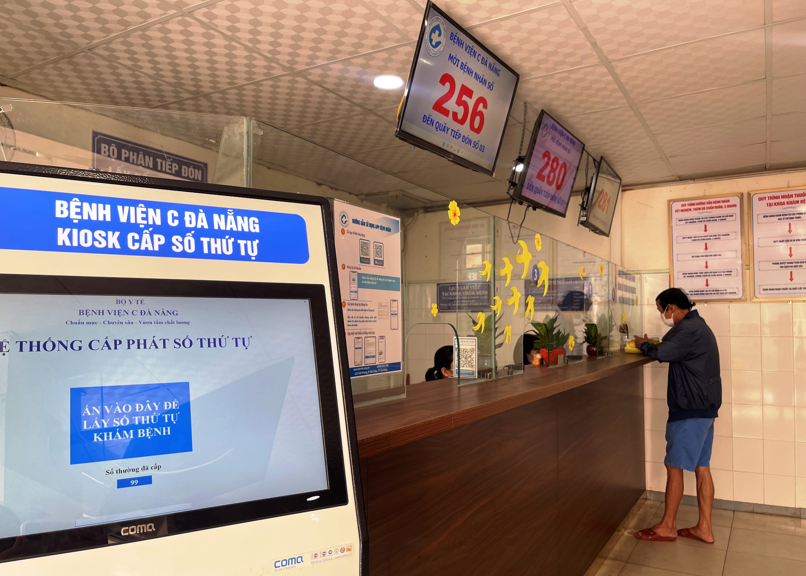 Từ 2026, người dân Đà Nẵng được khám sức khỏe miễn phí hằng năm- Ảnh 1.